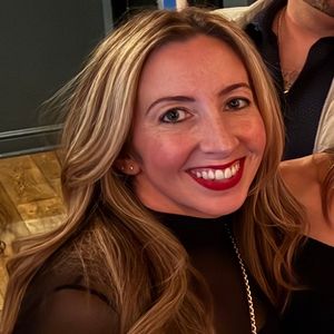 Meet your Posher, Michele